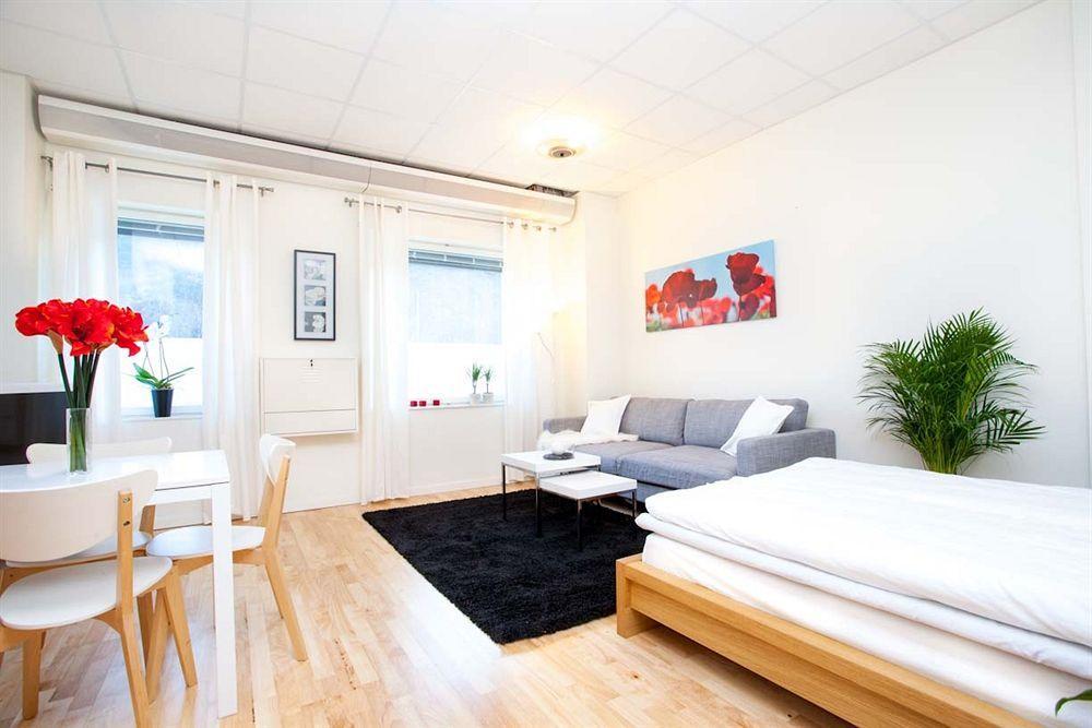 Apartdirect Hammarby Sjöstad Lägenhetshotell 3*